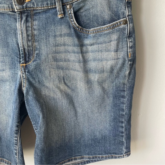 Eddie Bauer Denim Shorts‎ Womens Size 14 Medium Wash 8.5” Inseam Stretch - Picture 5 of 7